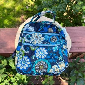 Vera Bradley Floral Blue Lunch Bag. NWT